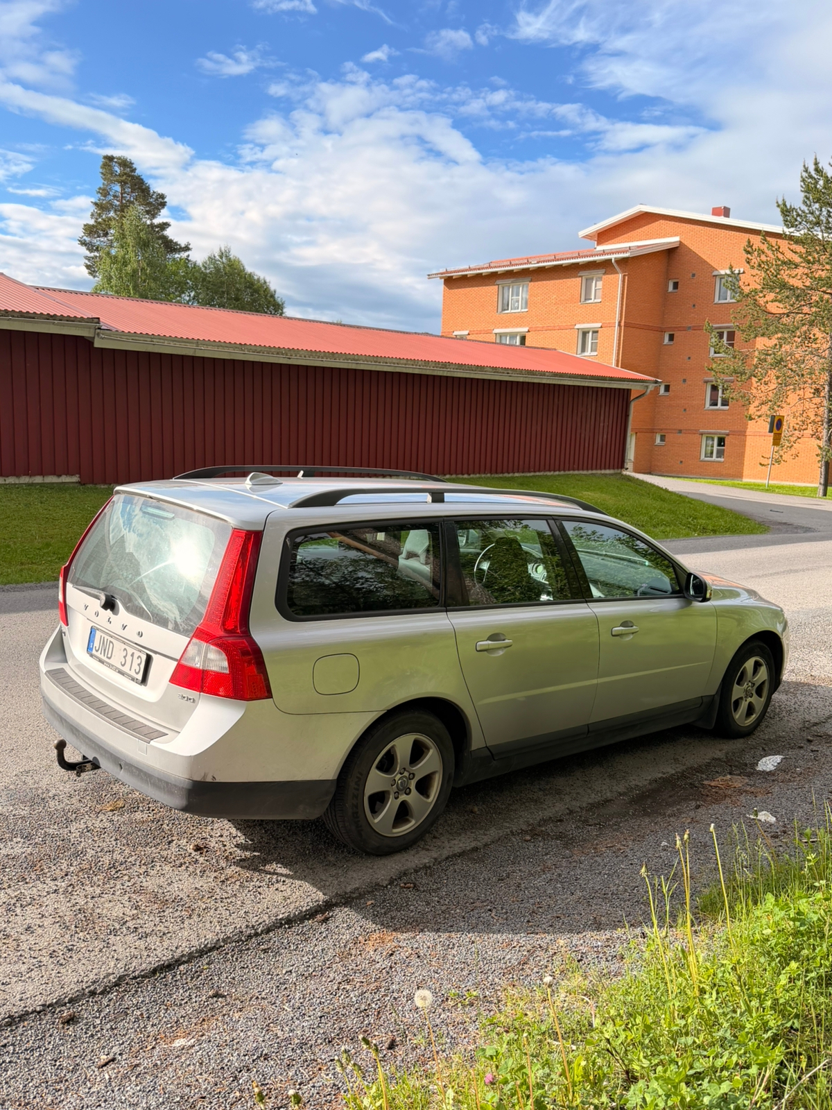Volvo V70 2.0 D Manuell 2009, bild 3/10