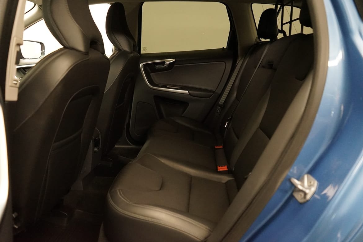 Volvo XC60 D3 Classic Momentum, Dragkrok 2017, bild 6/10