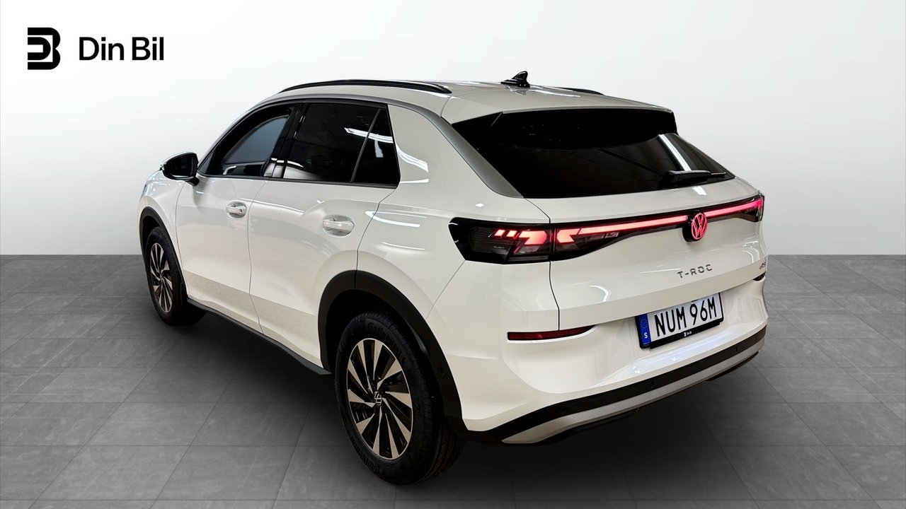 Volkswagen T-Roc 2026, photo 3/14