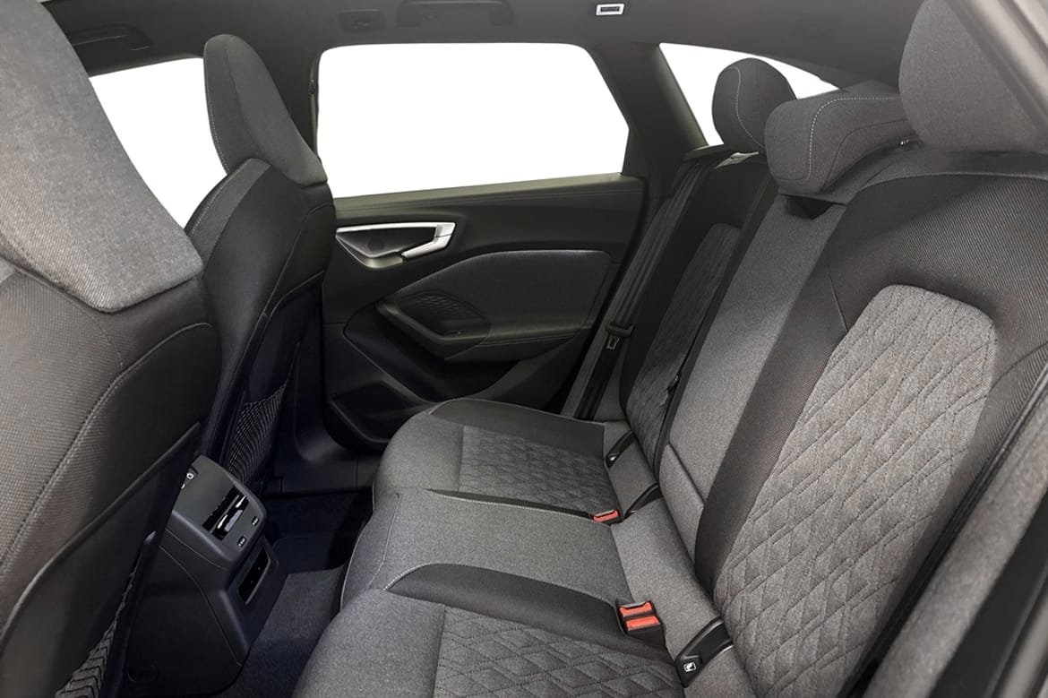 Audi A5 2025, bild 6/9