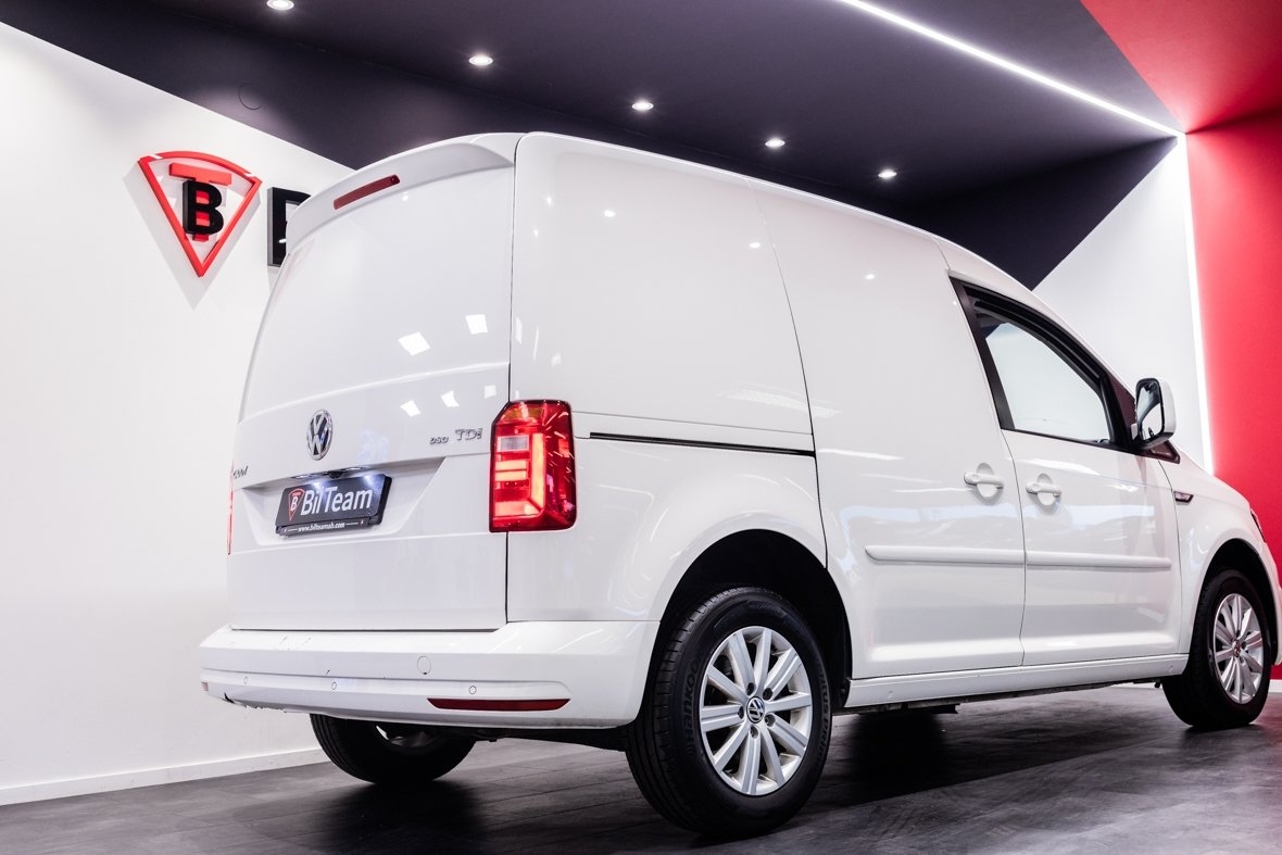 Volkswagen Caddy Van 2.0 TDI BMT Euro 6 2017, kuva 7/10