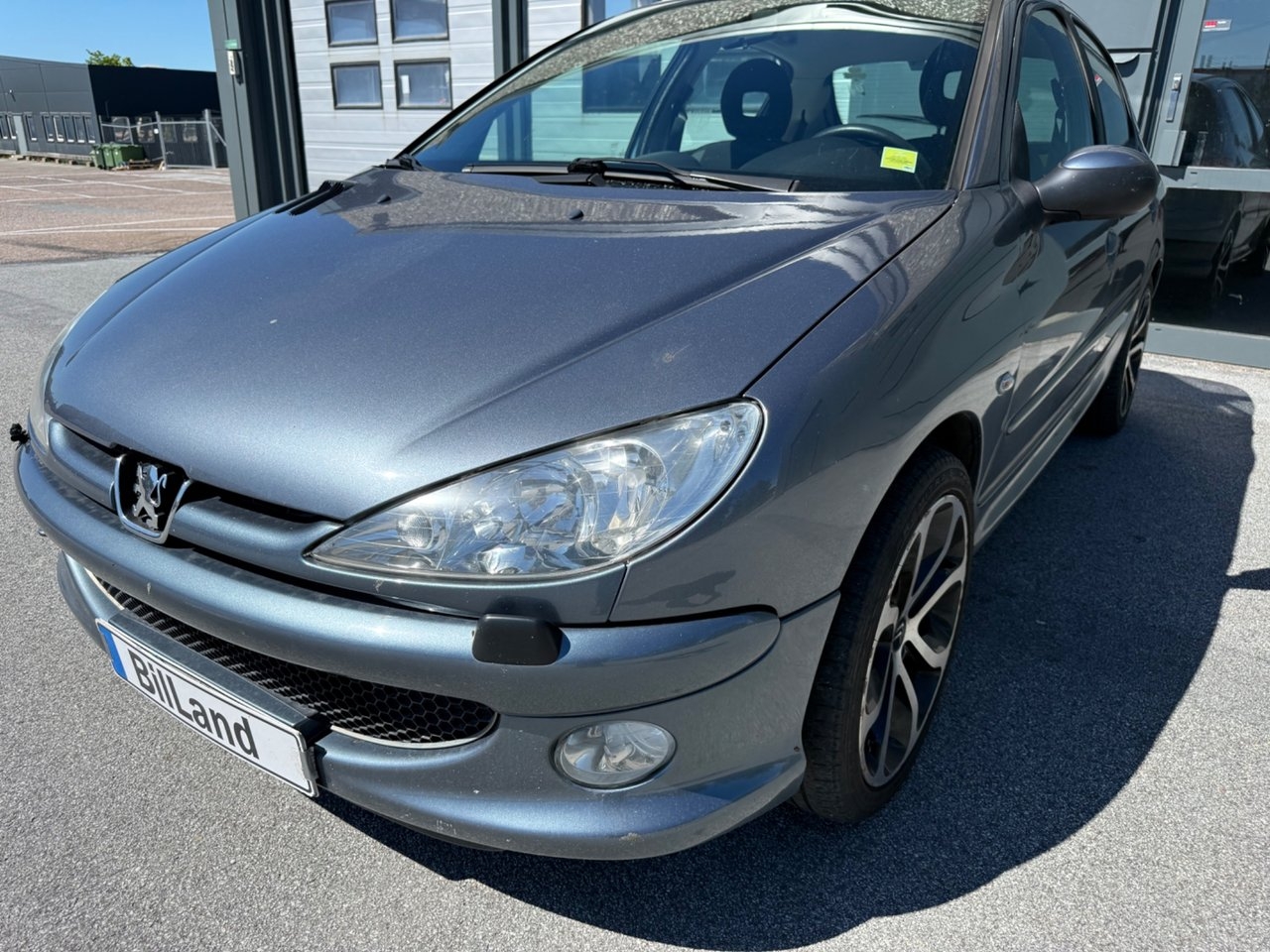Peugeot 206