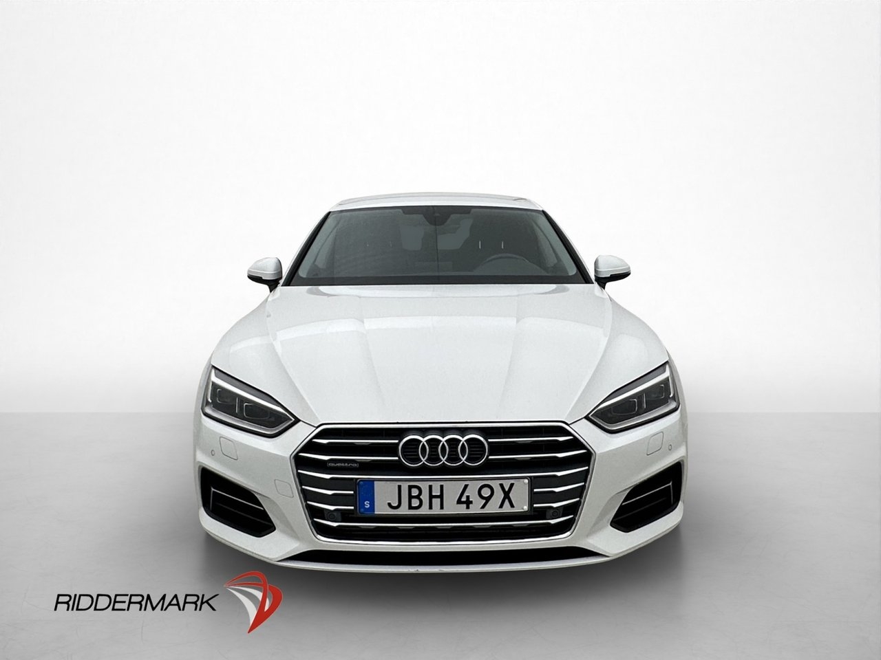Audi A5 2019, bild 2/33