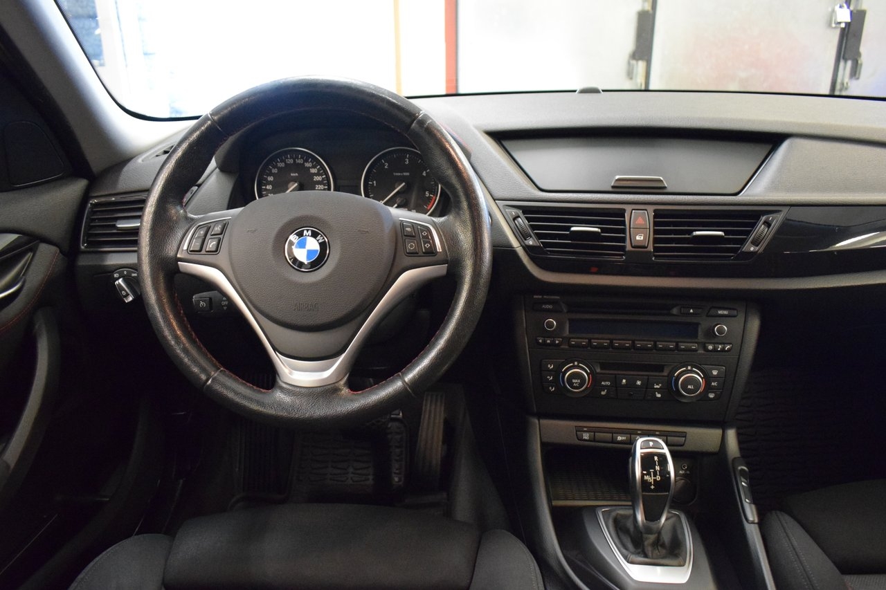 BMW X1 2014, kuva 6/10