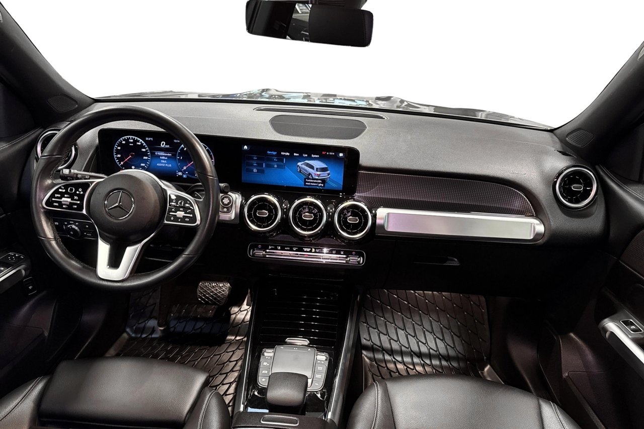 Mercedes-Benz GLB 2022, photo 5/17