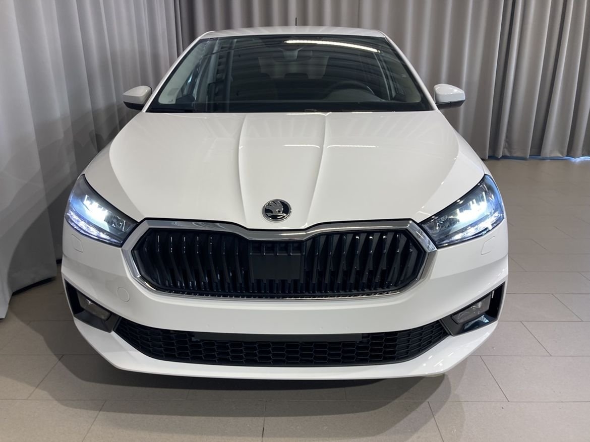 Skoda Fabia 2026, bild 2/16