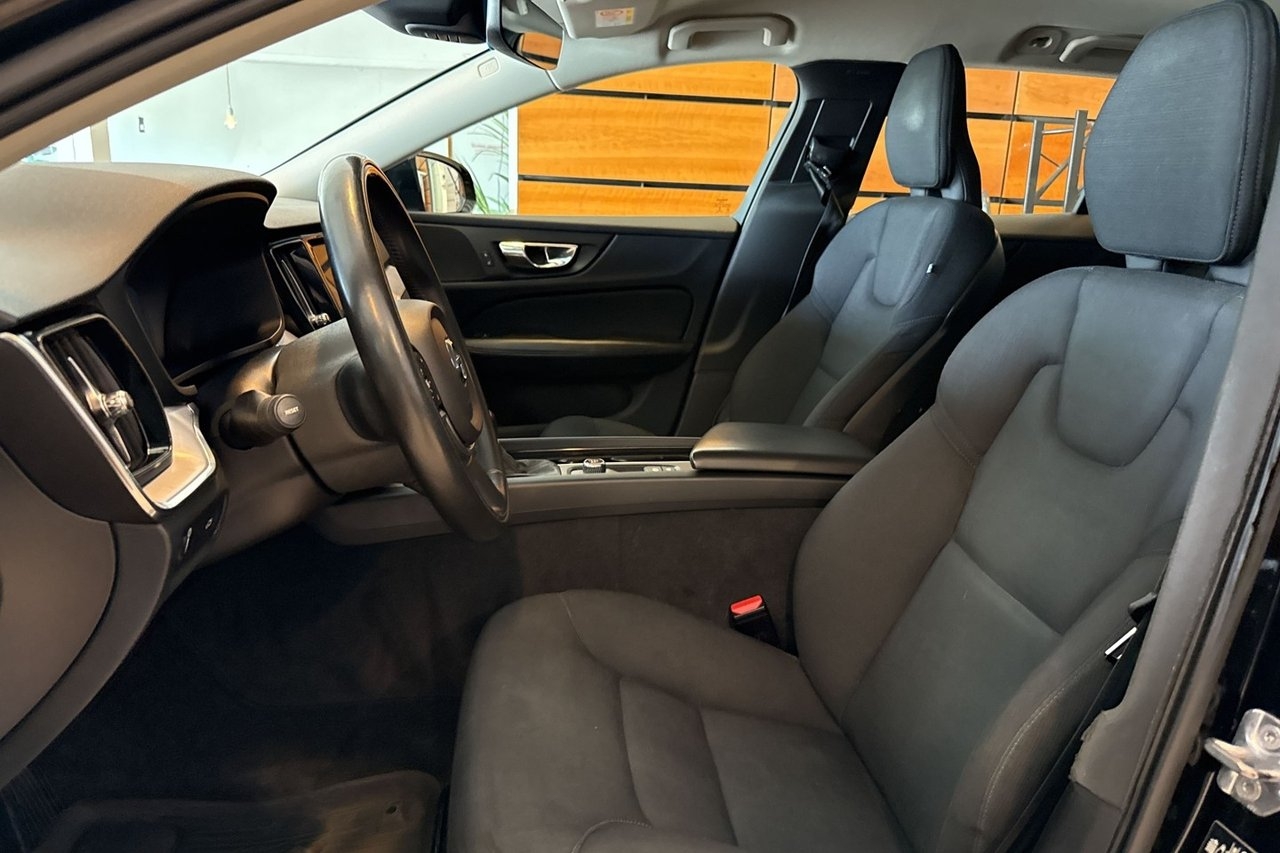 Volvo V60 2019, kuva 6/10
