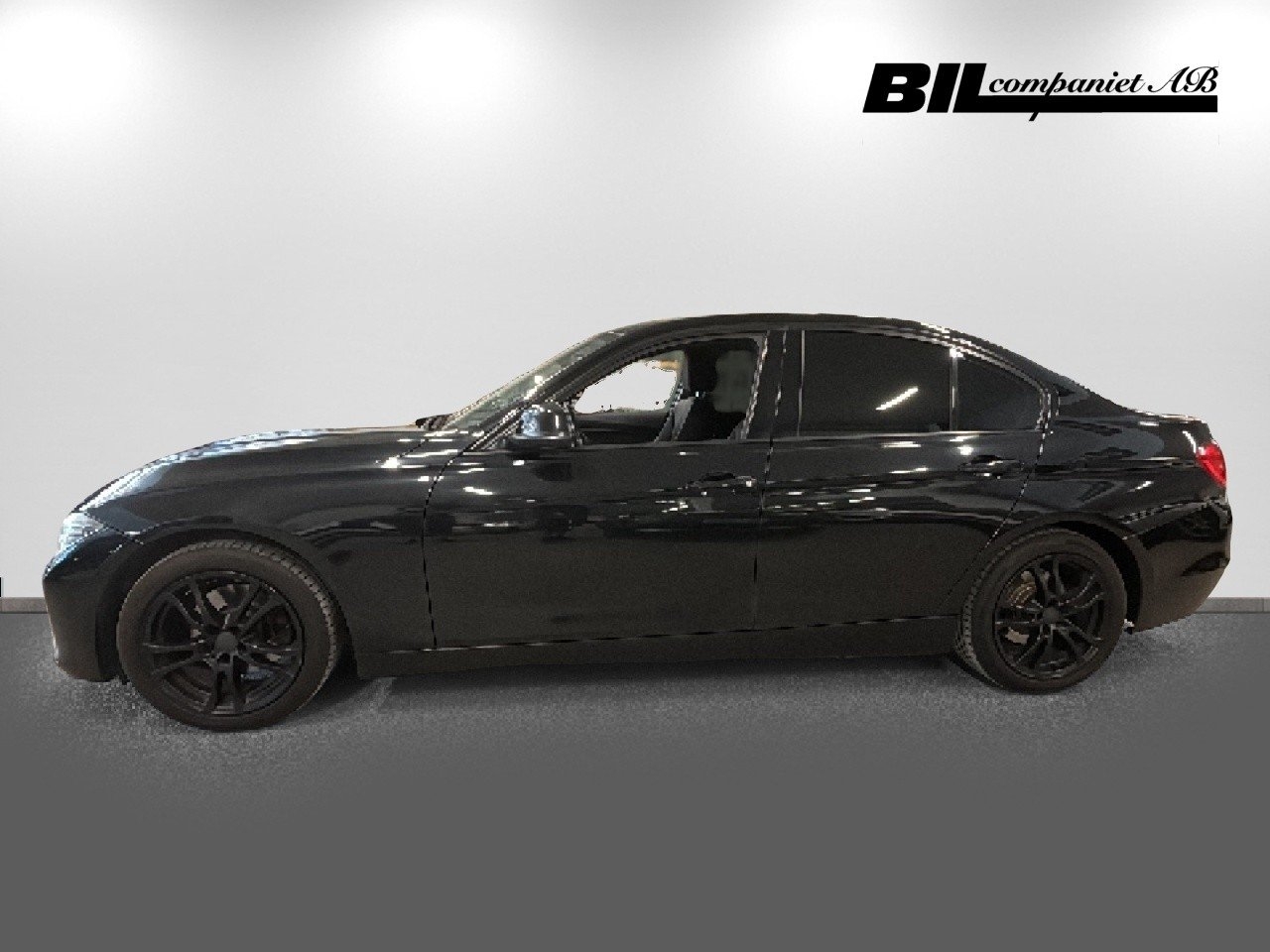 BMW 320 2013, bild 2/15