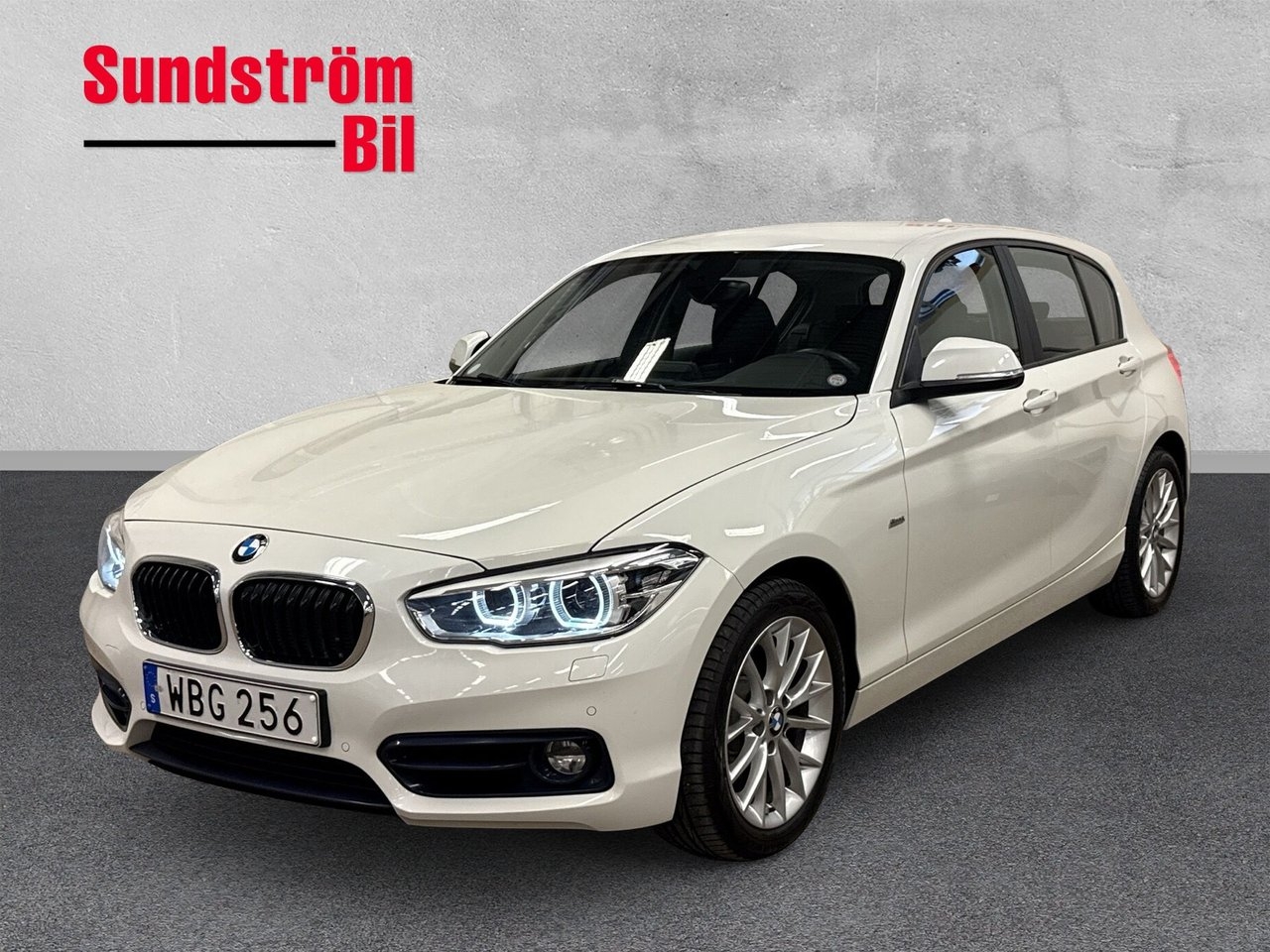 BMW 118
