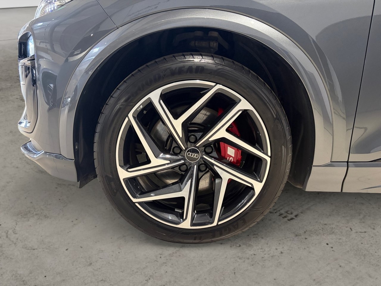 Audi Q6 e-tron 2025, bild 6/16