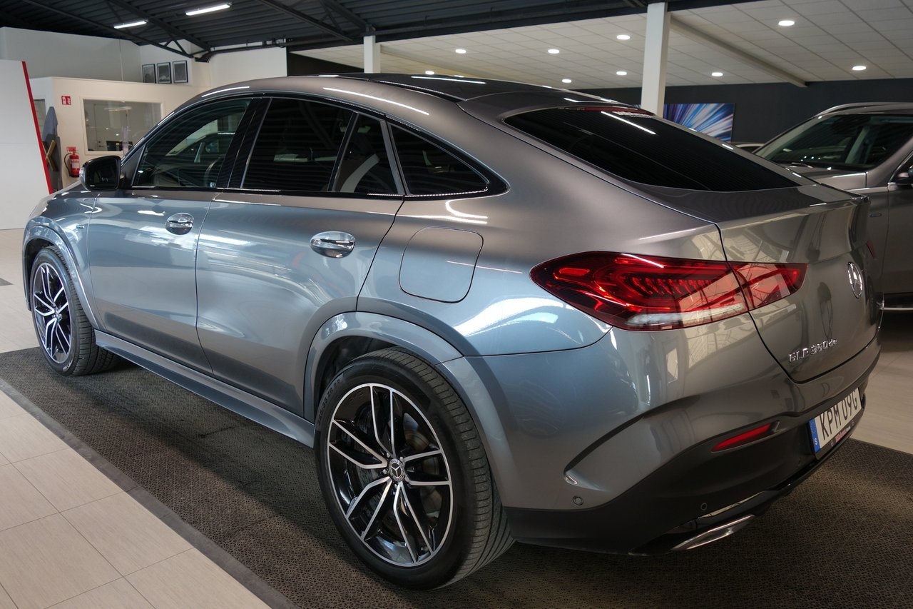 Mercedes-Benz GLE 2021, kuva 3/10