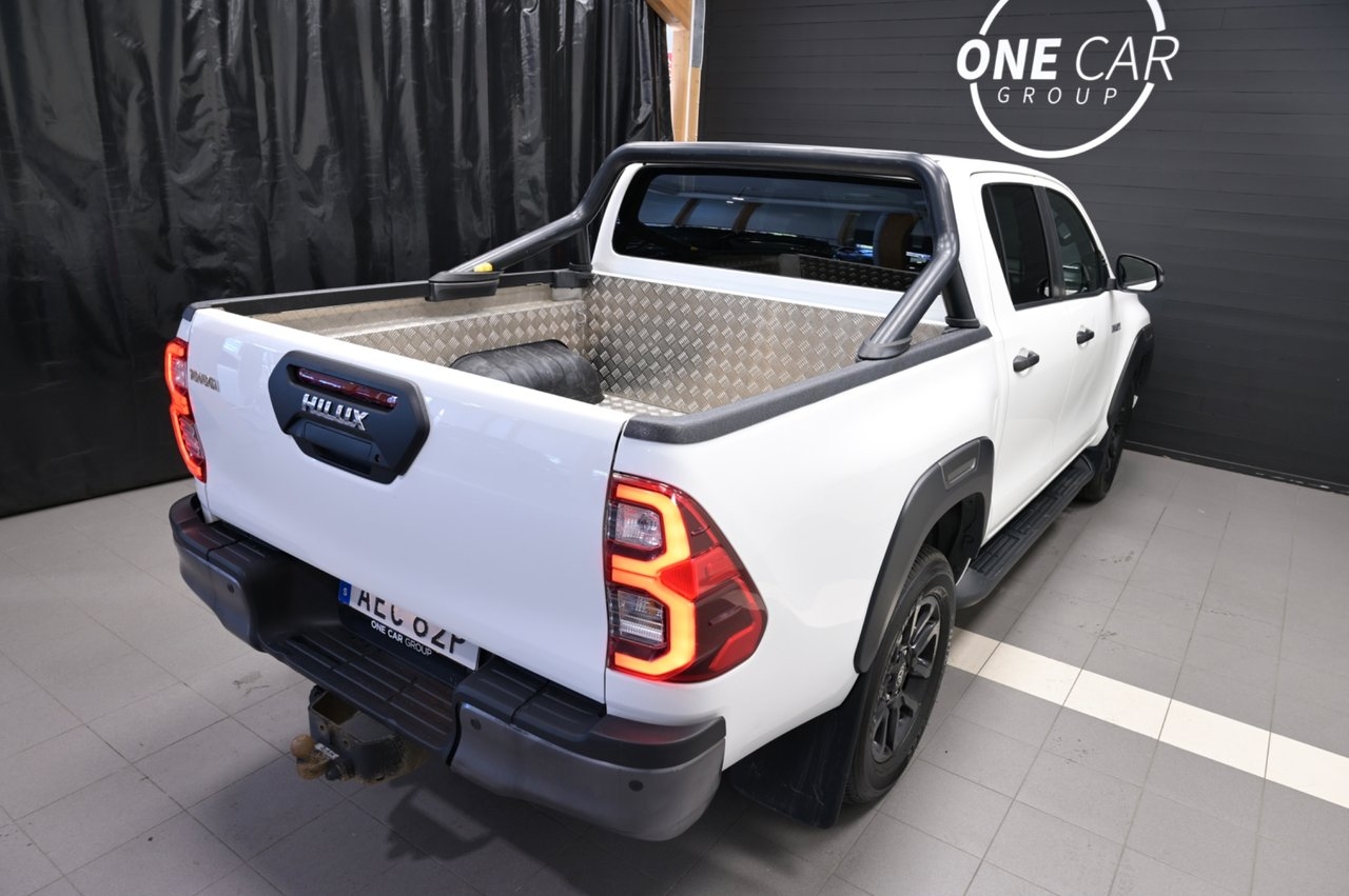 Toyota HiLux 2021, bild 7/25