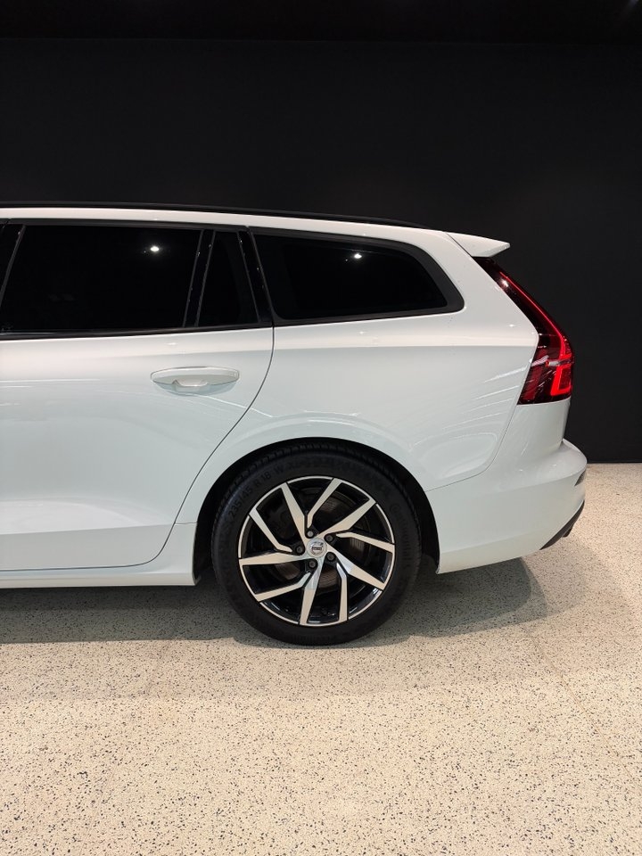 Volvo V60 T6 Twin Engine AWD 2020, bild 4/10
