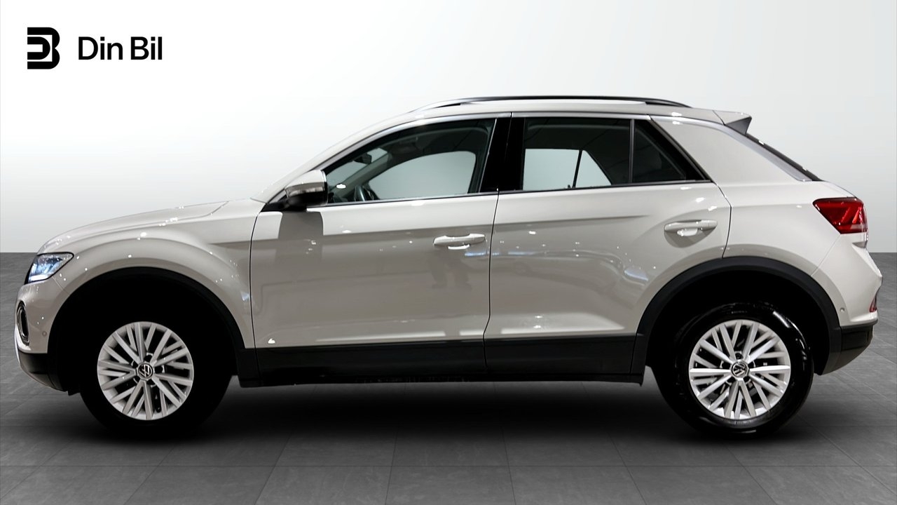 Volkswagen T-Roc TSI150 DSG 2023, bild 2/18