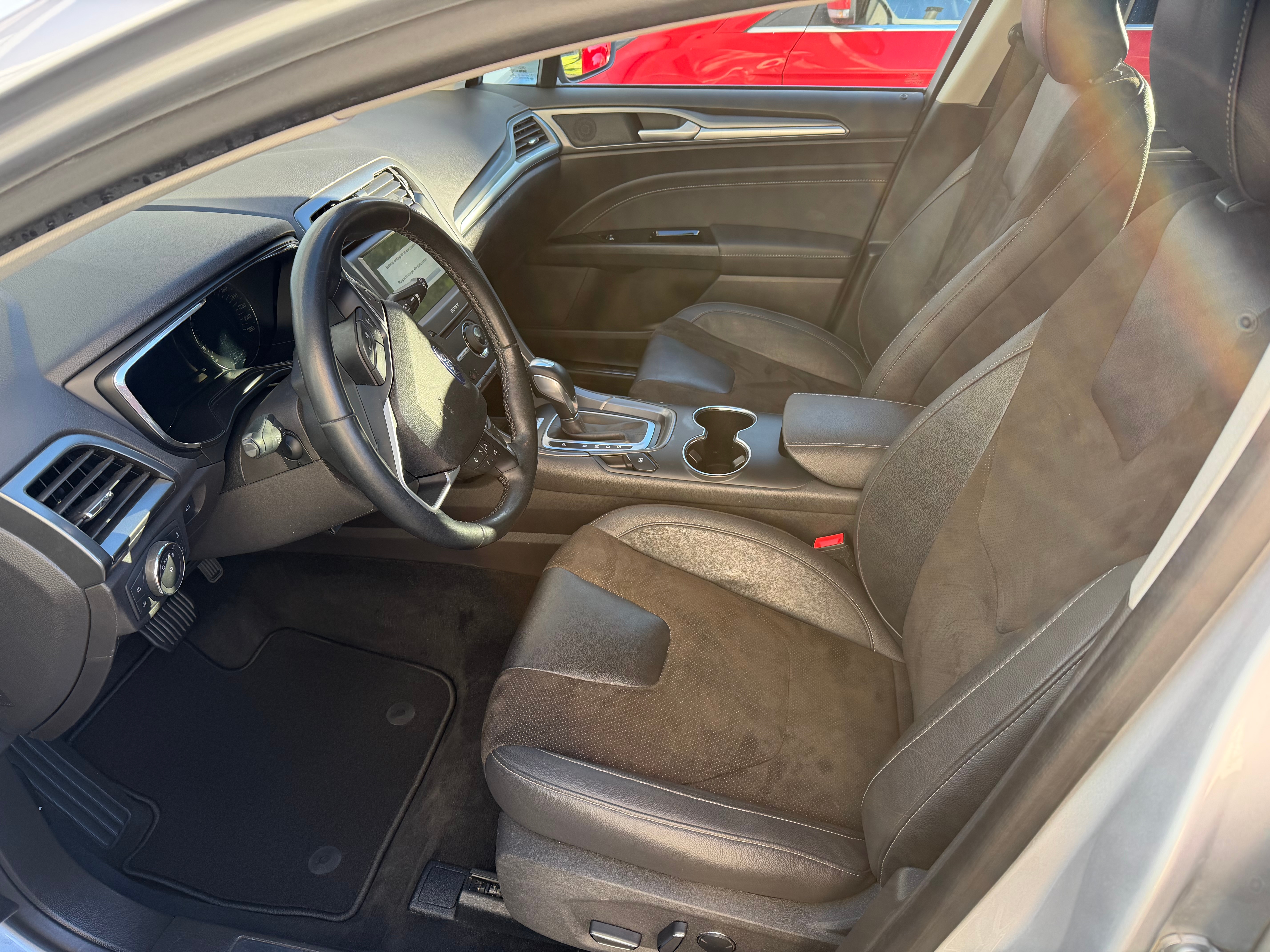 Ford Mondeo Kombi 2.0 TDCi Powershift 2018, photo 6/10