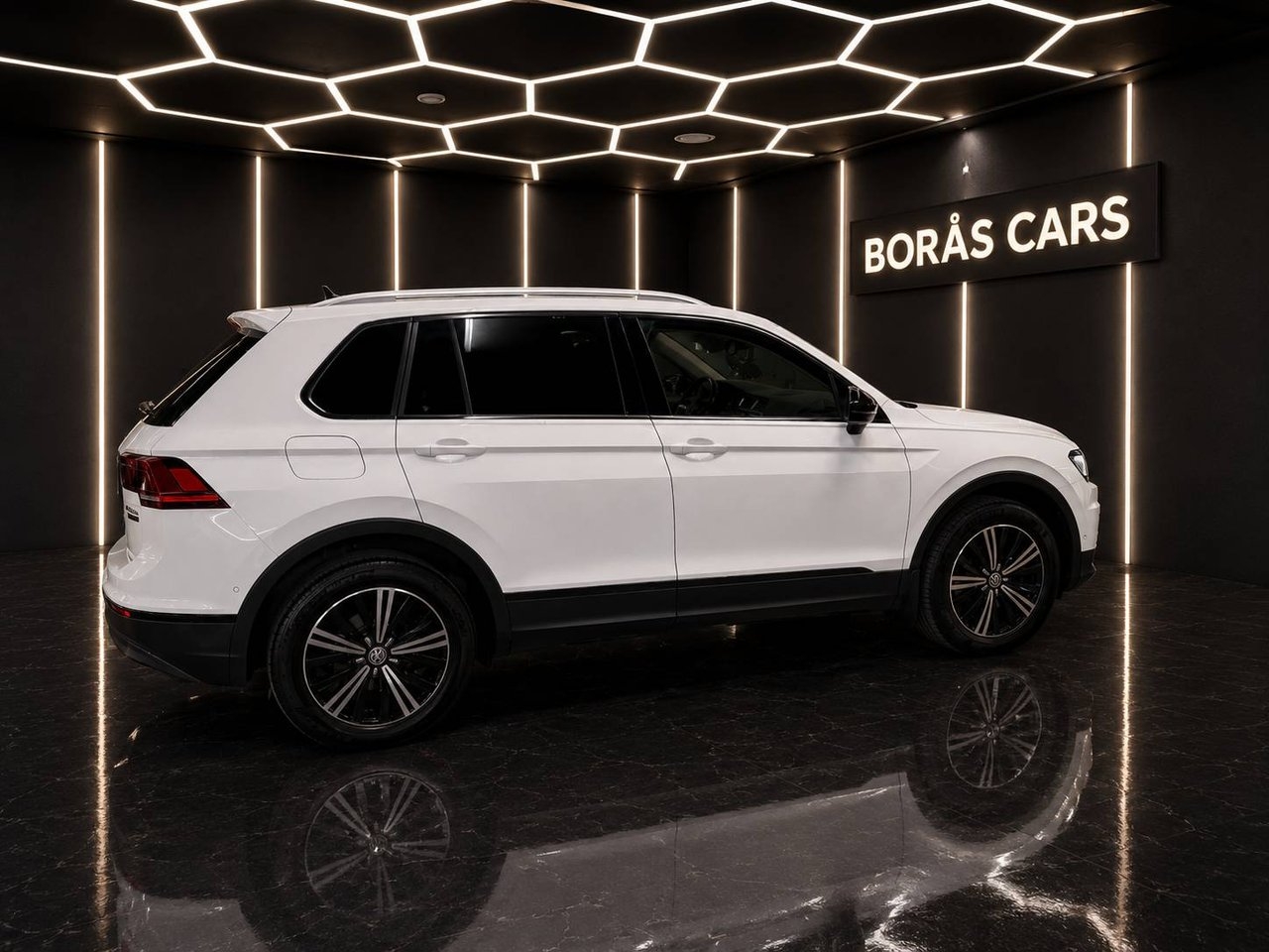 Volkswagen Tiguan 2017, bild 5/20