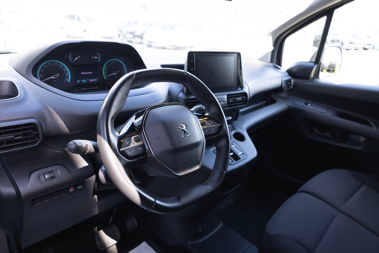 Peugeot e-Partner 2023, bild 7/10