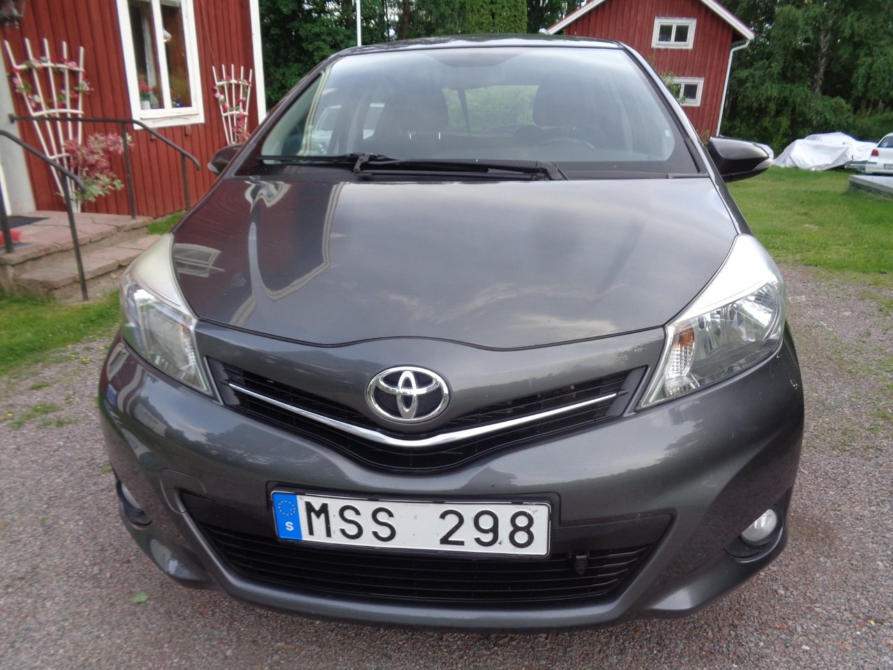 Toyota Yaris 2012, bild 4/10