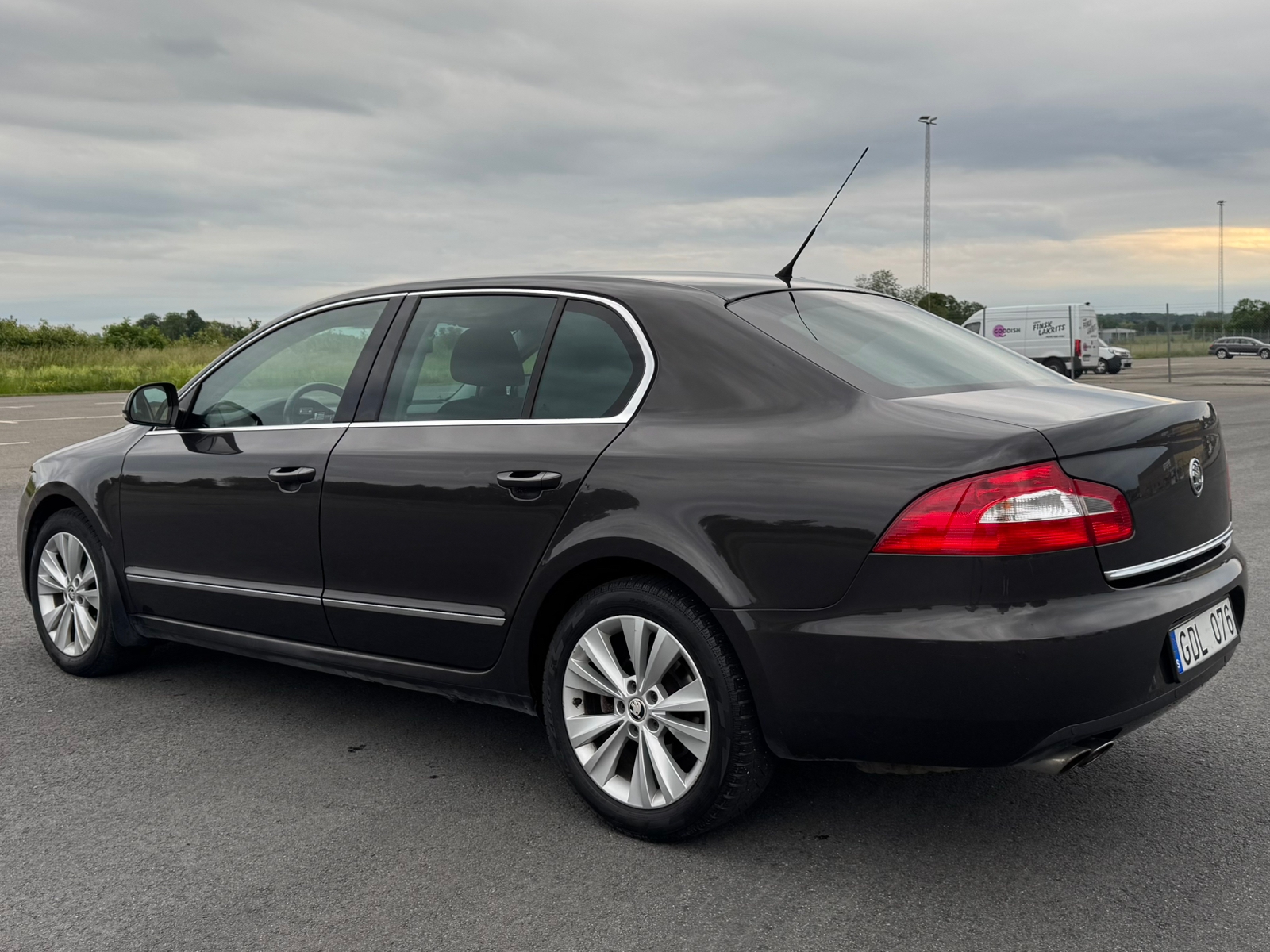 Skoda Superb 1.8 TSI DSG Sekventiell 2009, bild 5/13