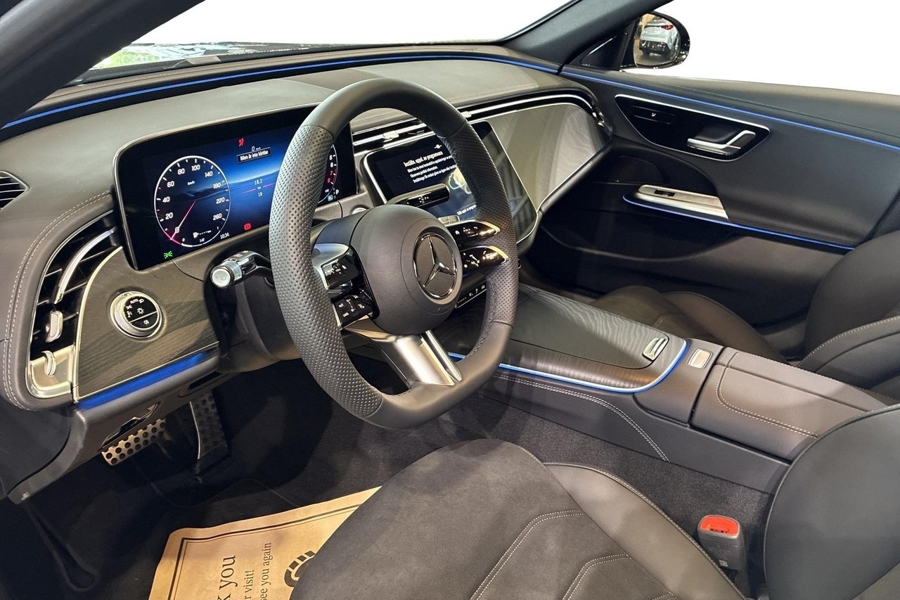 Mercedes-Benz E 300e 2026, bild 7/14