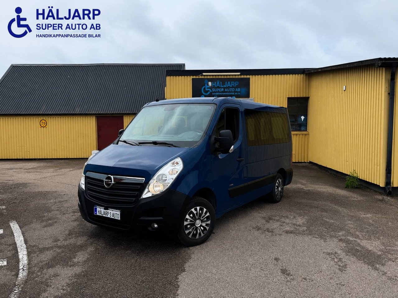Opel Movano