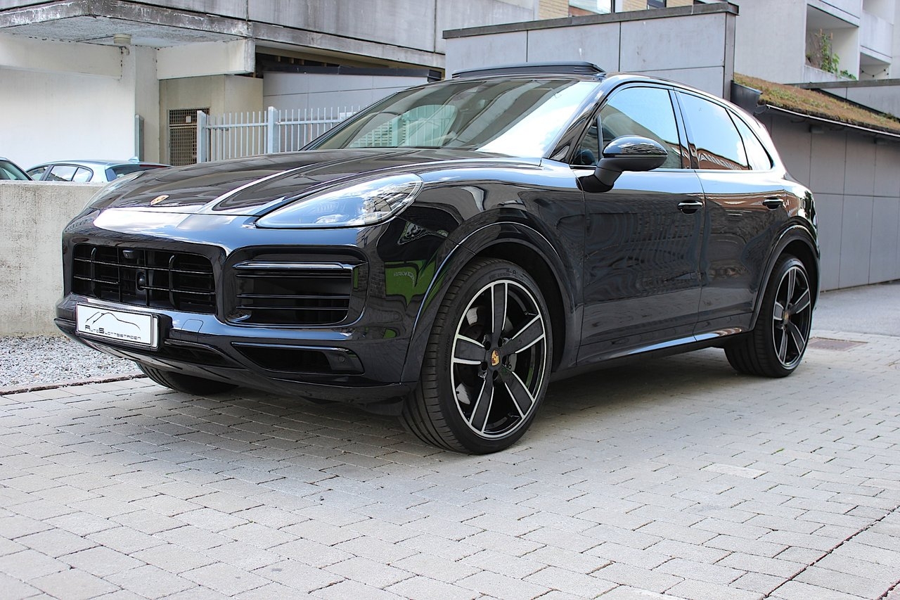 Porsche Cayenne 2020, photo 2/10