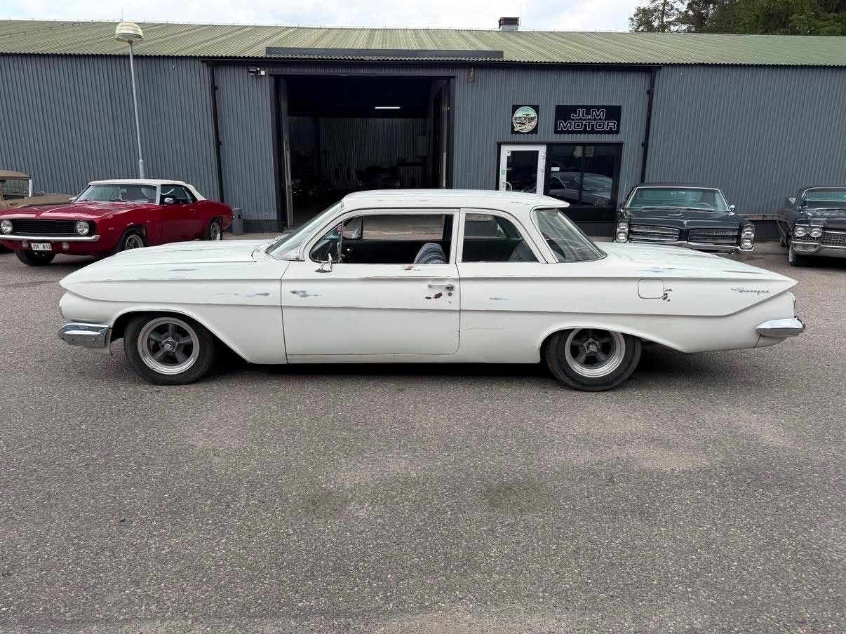 Chevrolet Biscayne