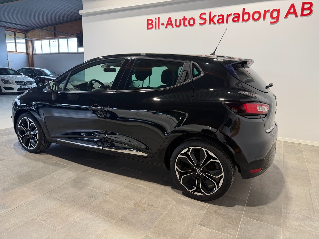 Renault Clio 90 TCe Intens Navi 5D 2017, bild 4/10