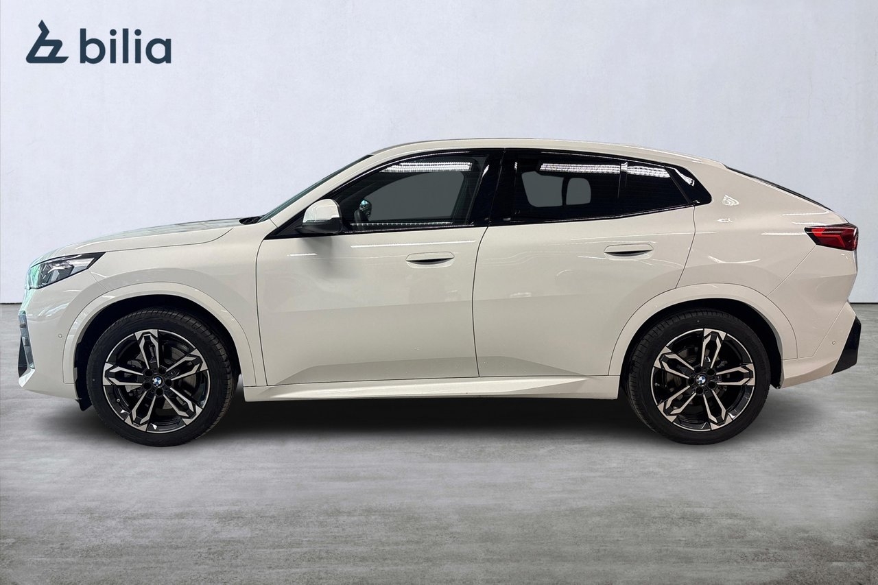 BMW iX2 xDrive 30 M-Sport 2026, photo 3/10