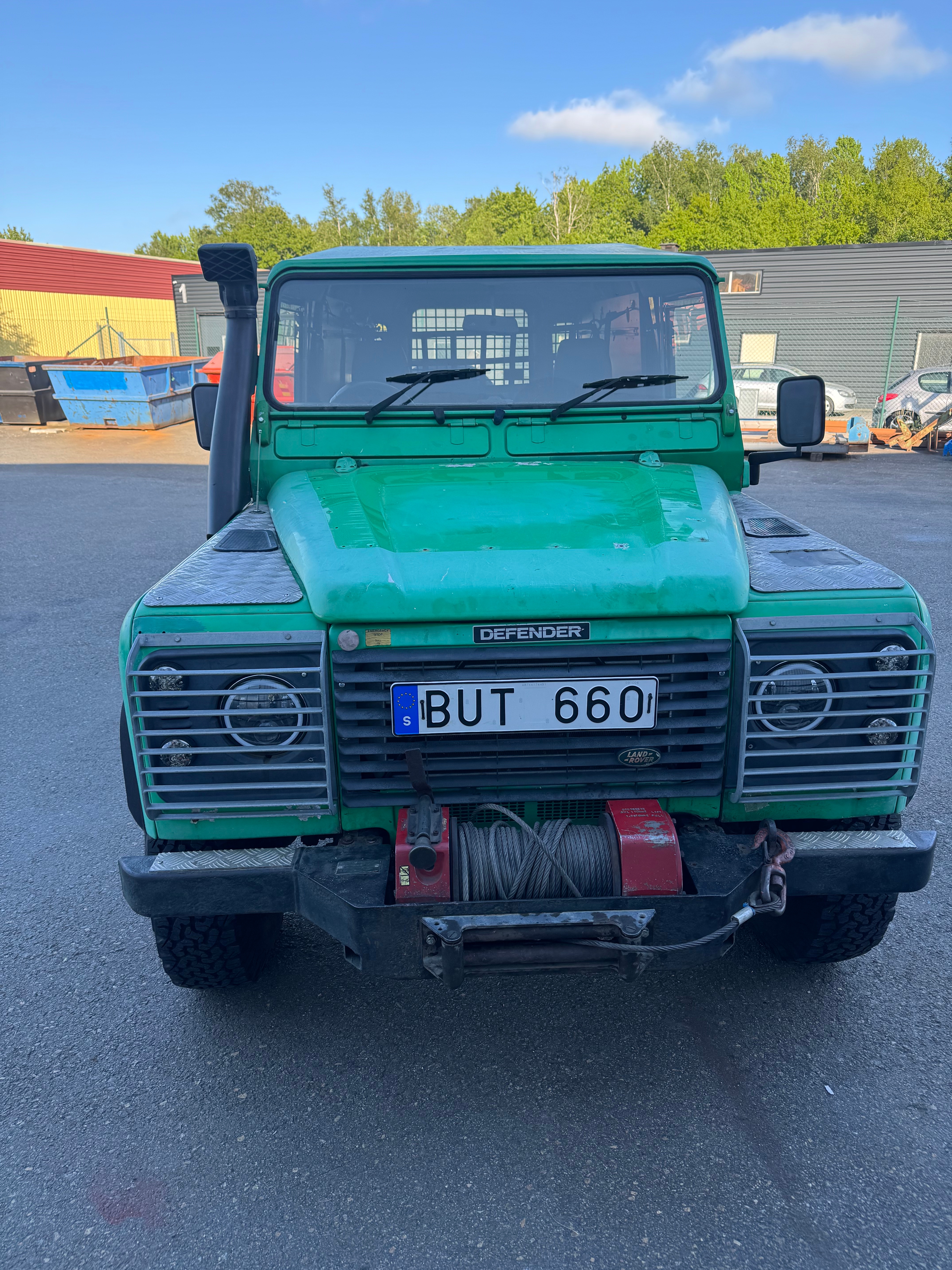 Land Rover Defender