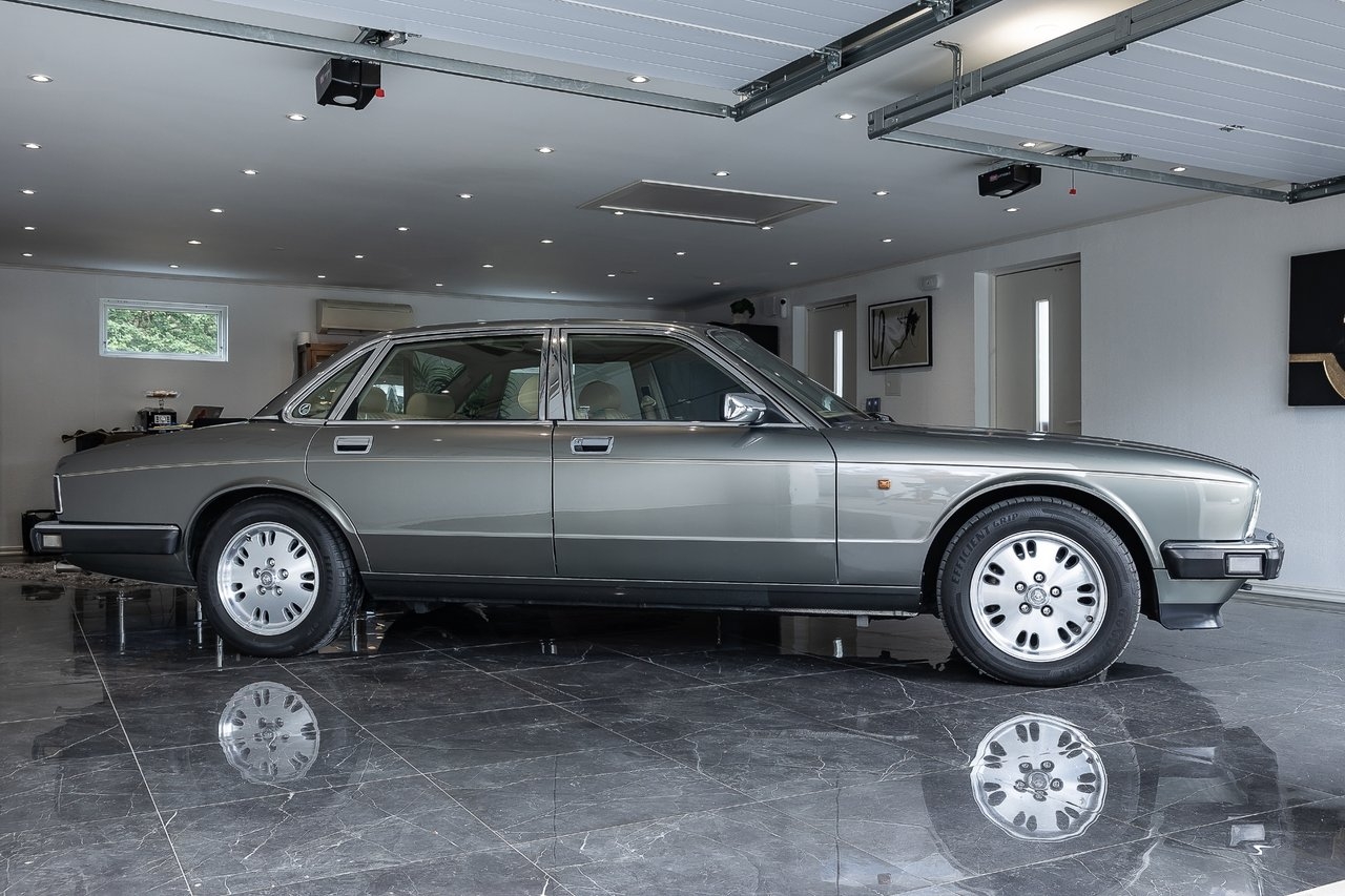Jaguar XJ 4.0 1993, bild 2/25