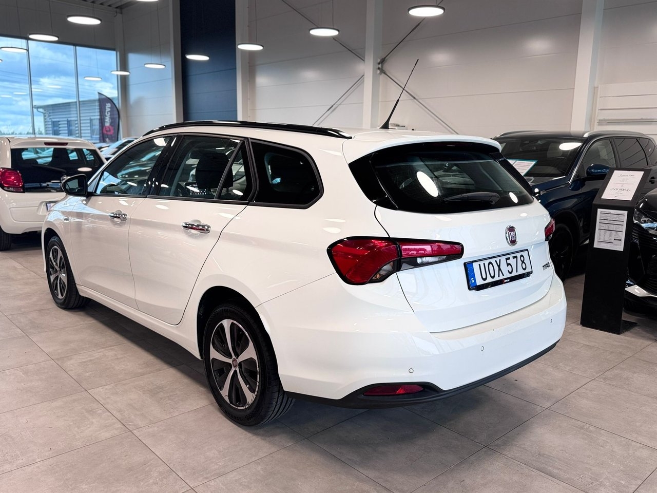 Fiat Tipo Kombi 1.6 Multijet/Servad 2017, bild 4/16