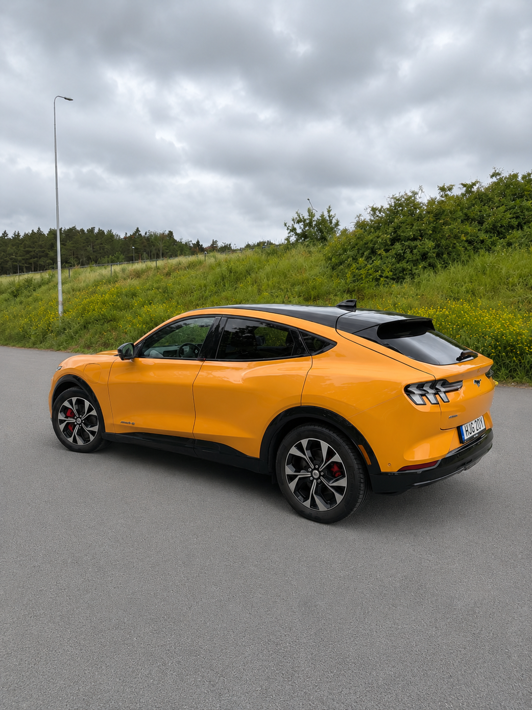 Ford Mustang Mach-E Standard Range AWD 2022, kuva 3/10
