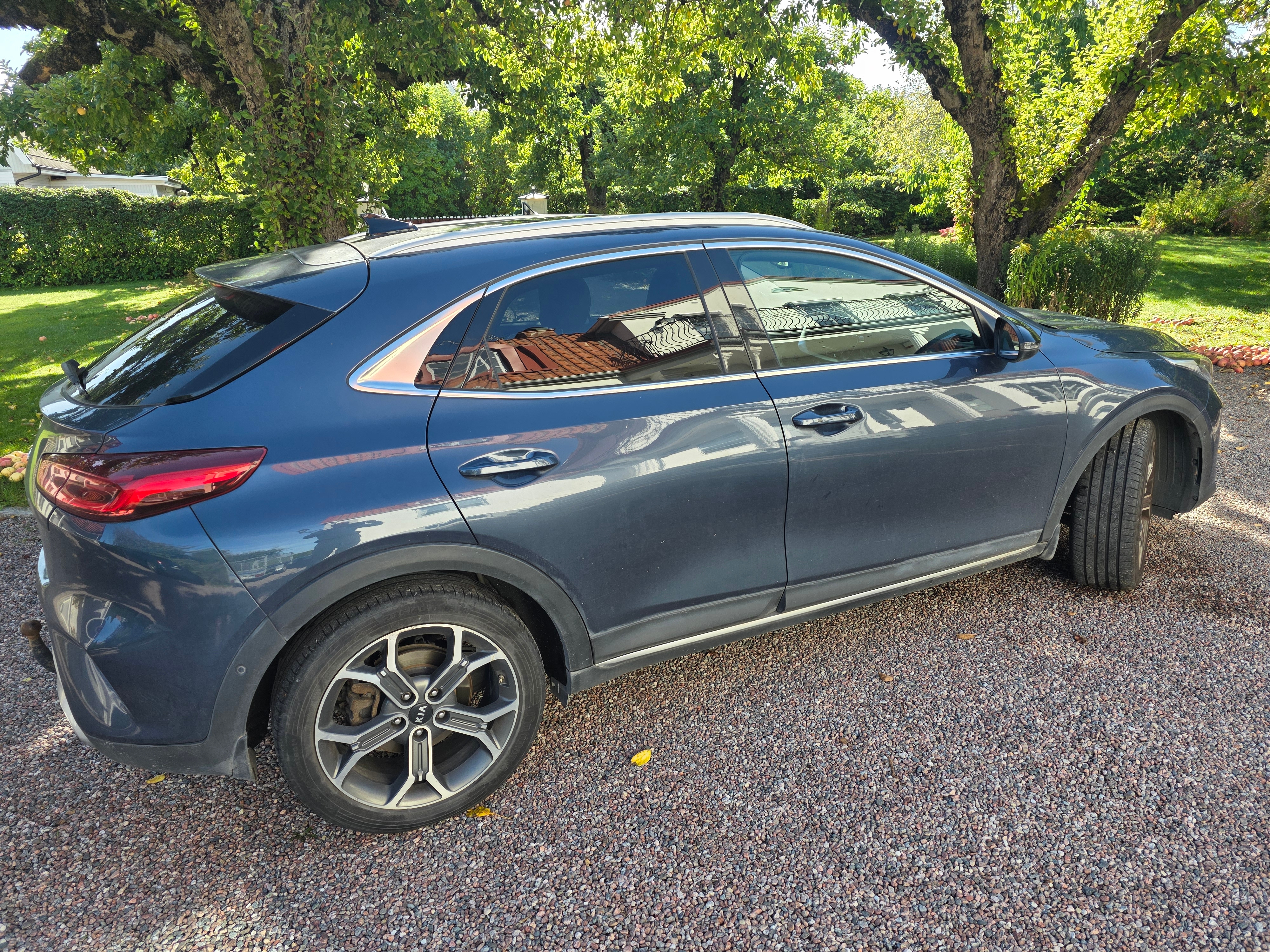 Kia XCeed Plug-in Hybrid DCT 2020, bild 6/6