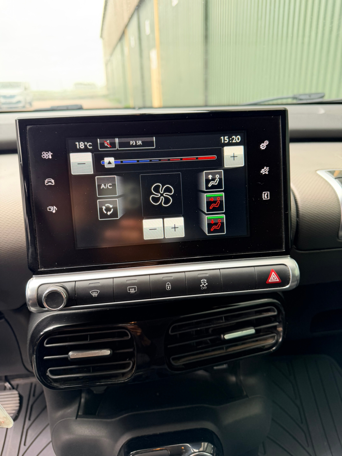 Citroen C4 Cactus 2015, bild 2/10