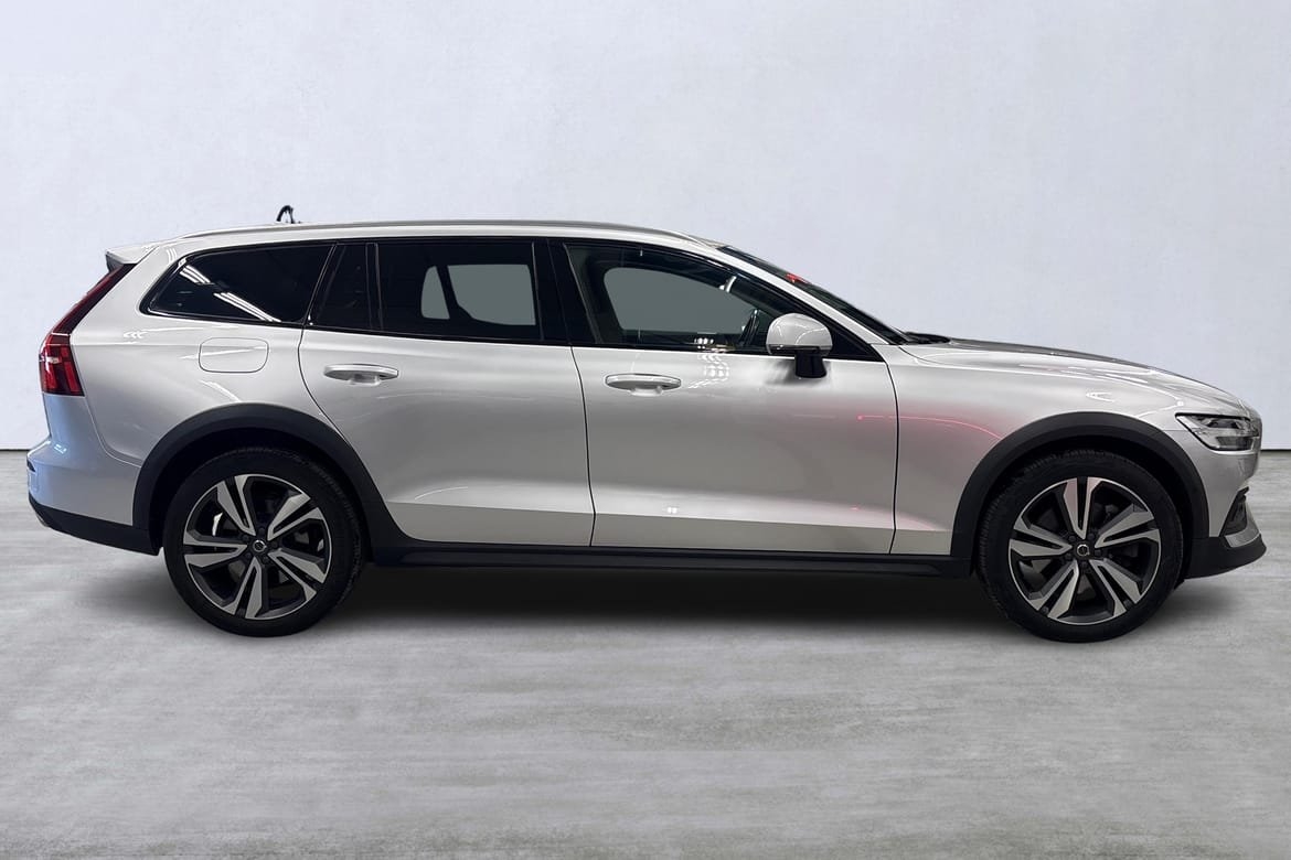Volvo V60 Cross Country 2021, bild 3/10