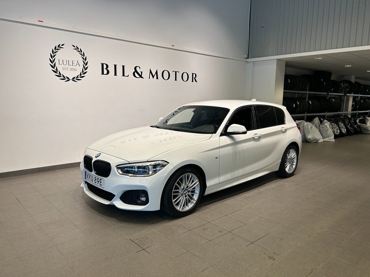 BMW 118