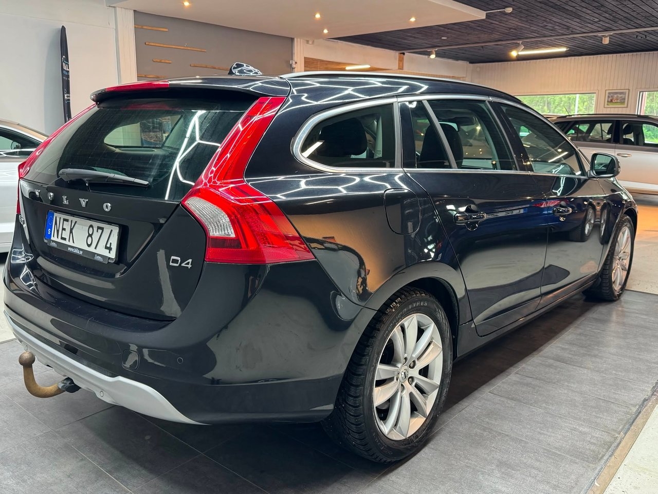Volvo V60 D4 Momentum Euro 5 2013, bild 5/10