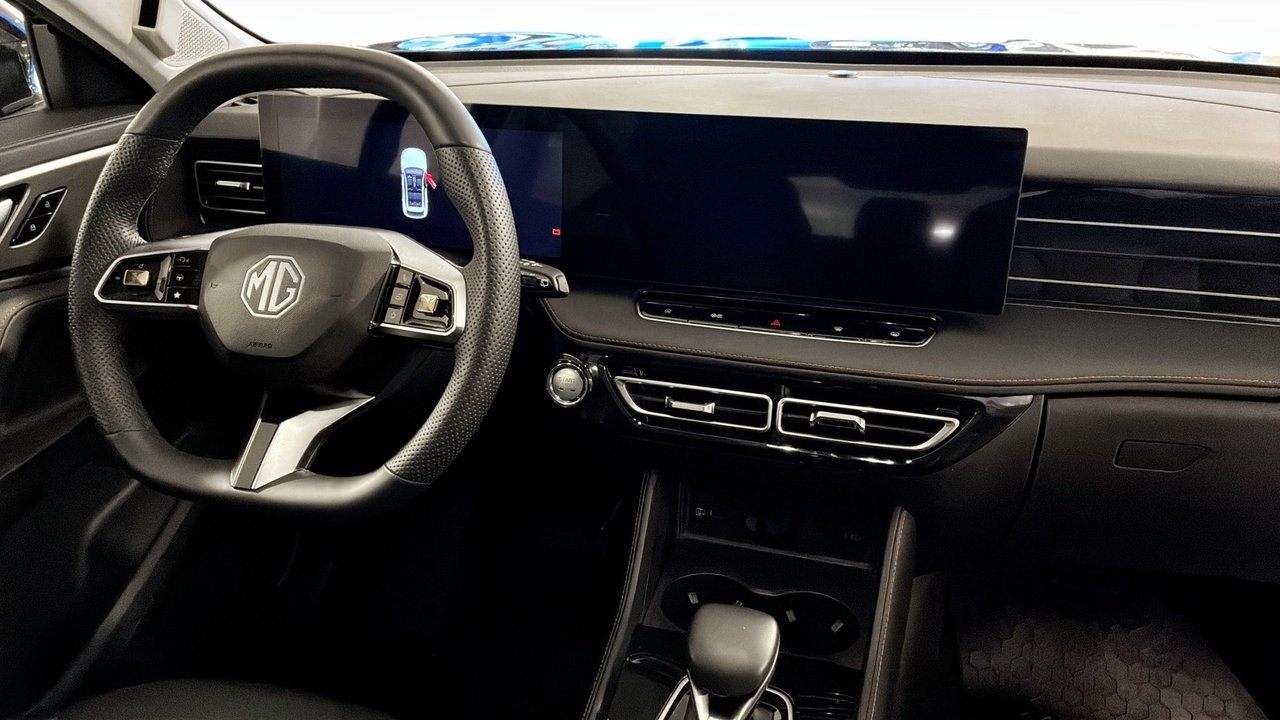 MG HS Luxury PHEV 1.5T 307hk Automat 2024, photo 4/9