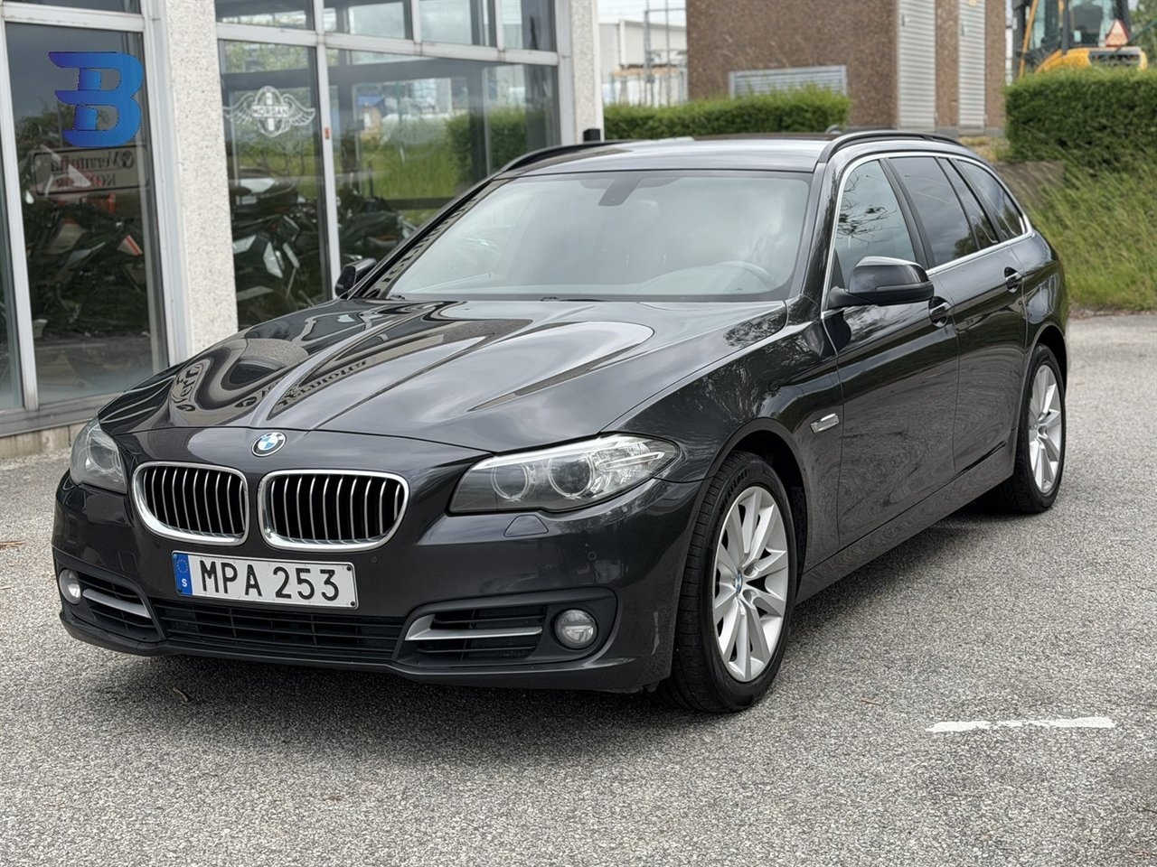 BMW 520 d Touring Steptronic, 190hk 2015, bild 3/18