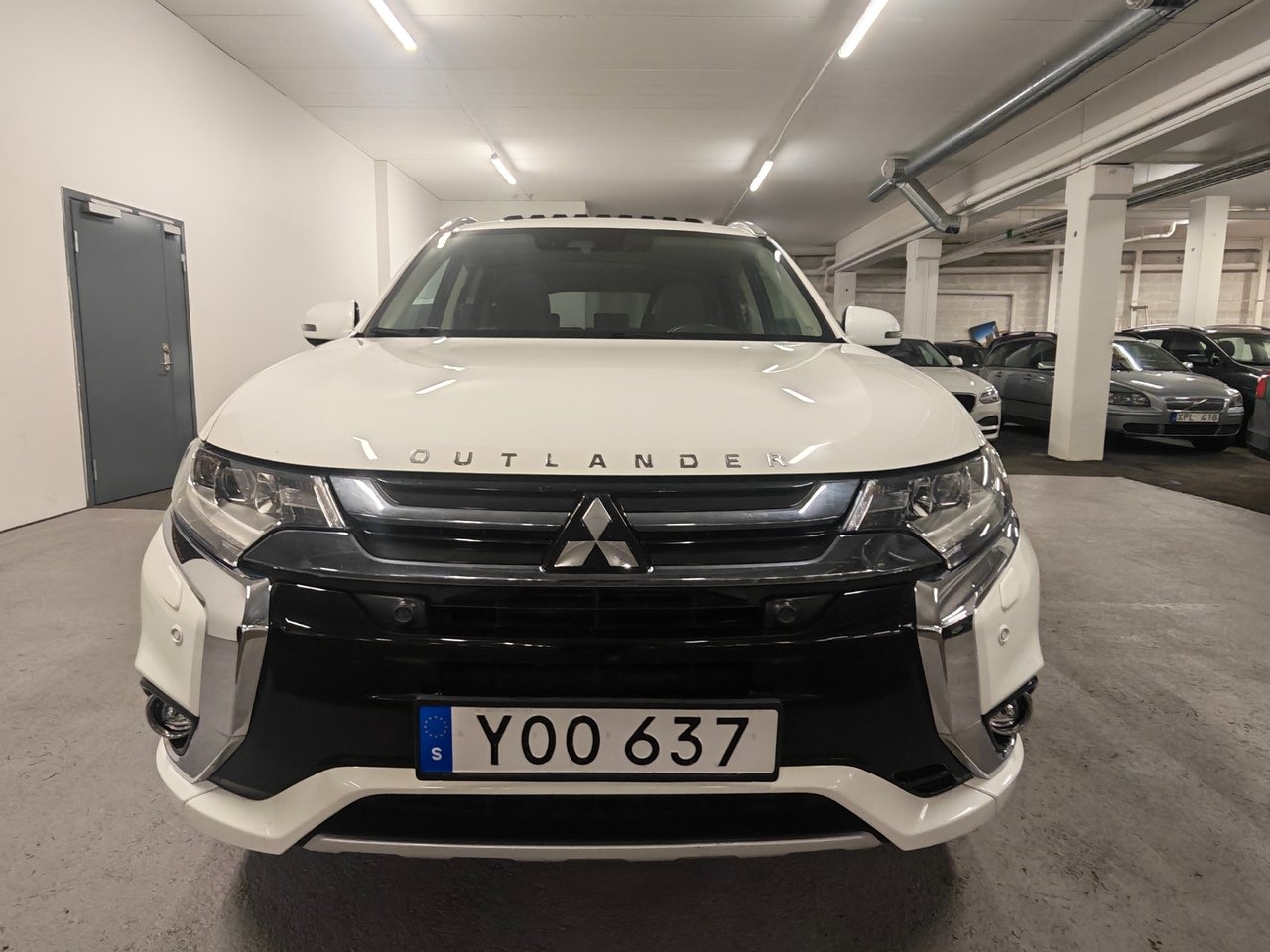 Mitsubishi Outlander 2017, bild 3/10