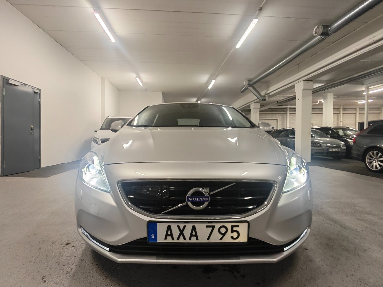 Volvo V40 2015, bild 4/16
