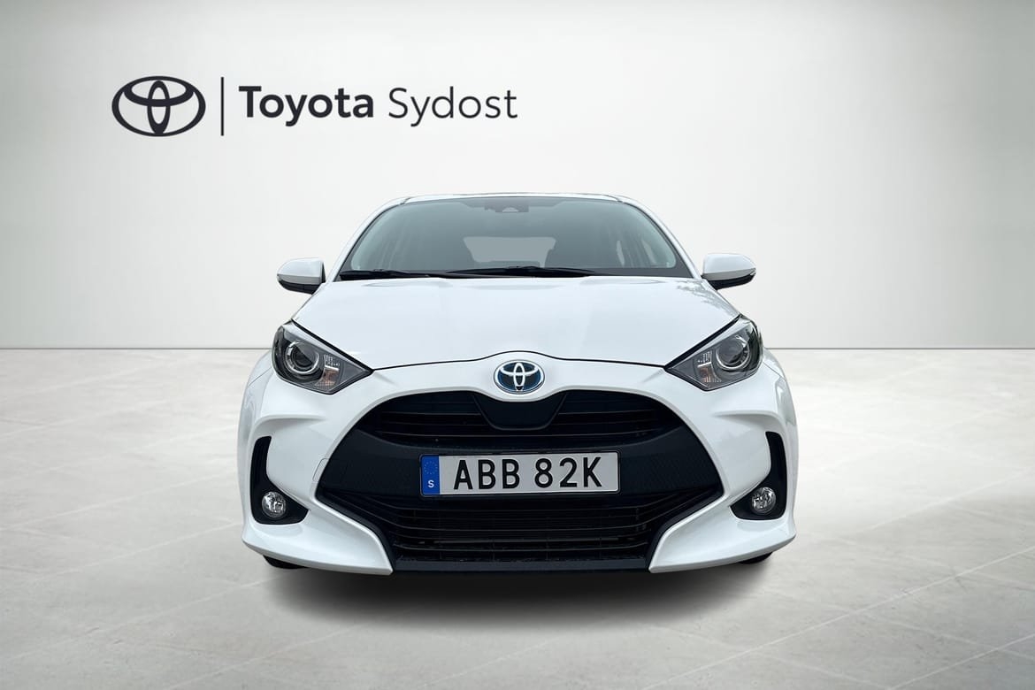 Toyota Yaris 2024, photo 6/21
