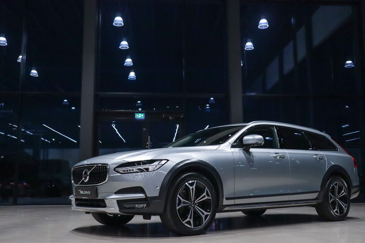 Volvo V90 Cross Country 2017, bild 3/10