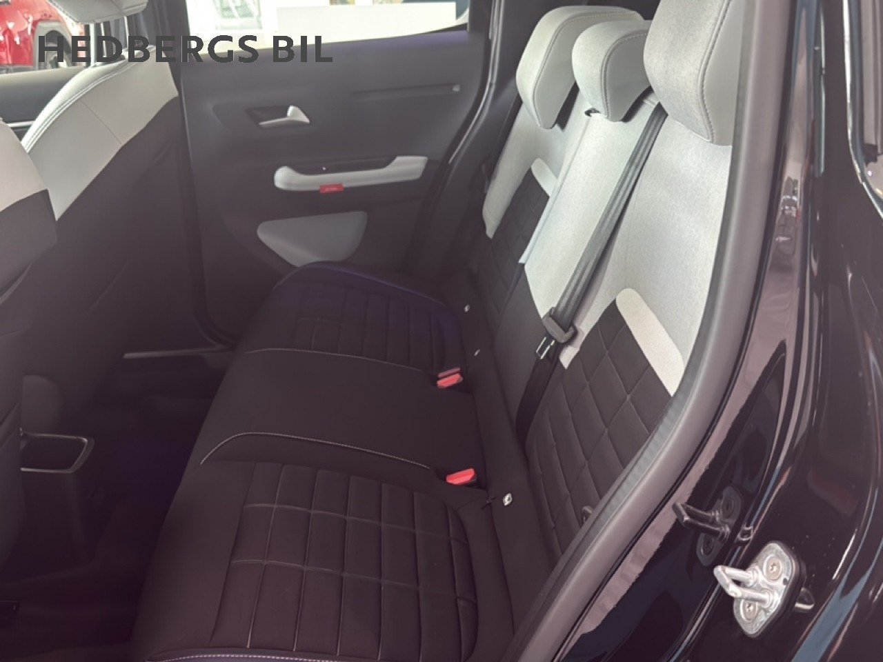 Citroen C3 MAX 1.2 PureTech 100 HK 2026, bild 7/16