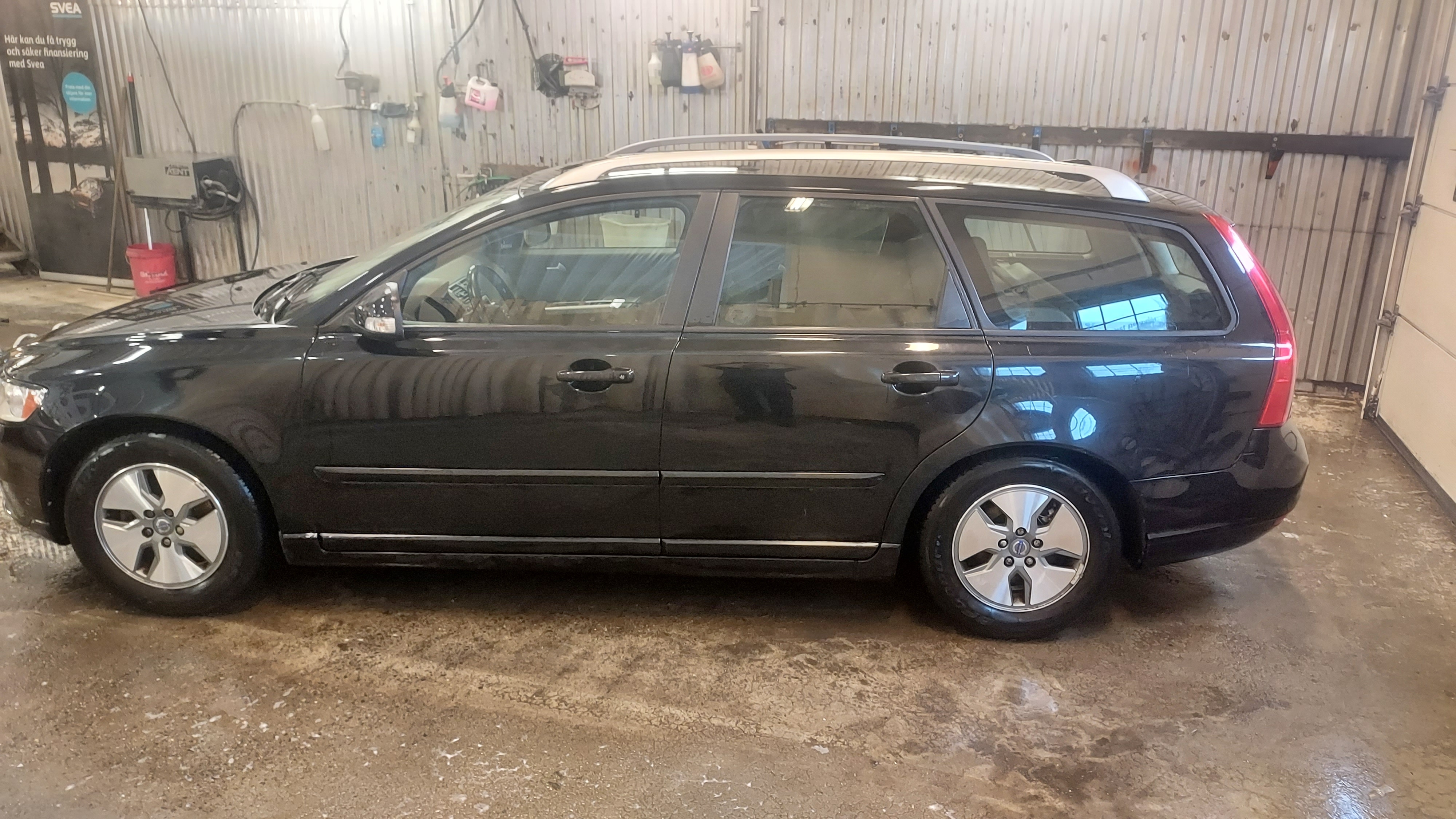 Volvo V50