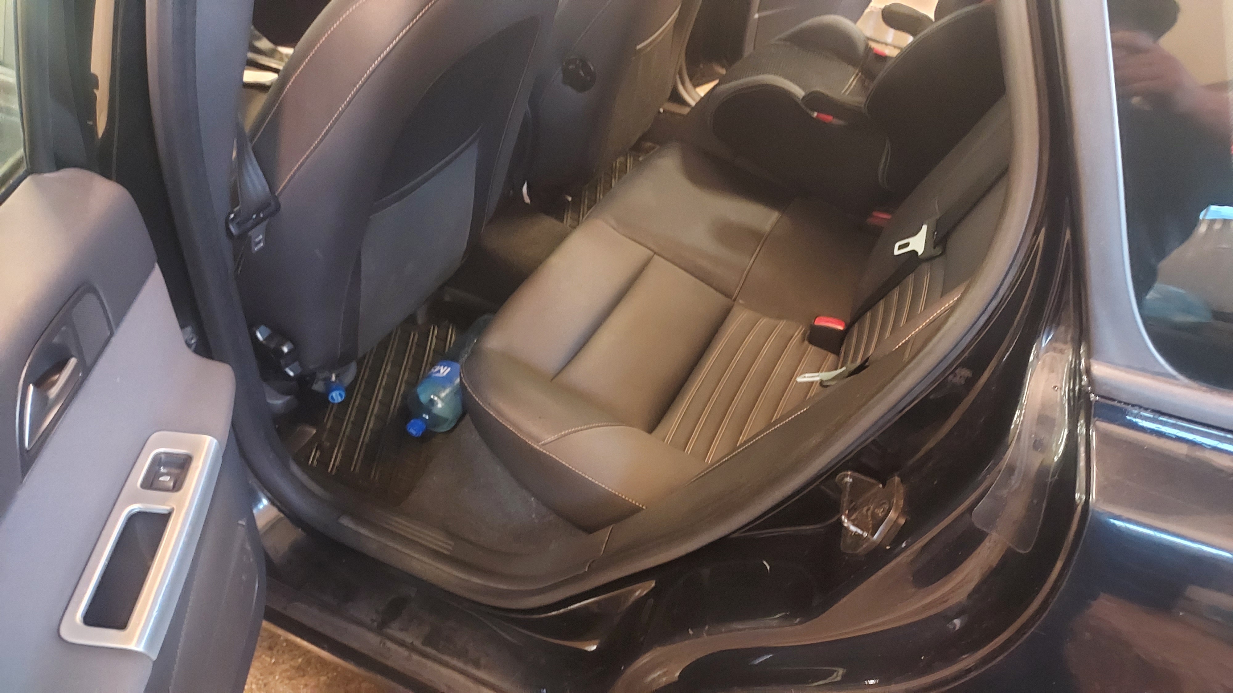 Volvo V50 D2 Manuell 2012, bild 2/9