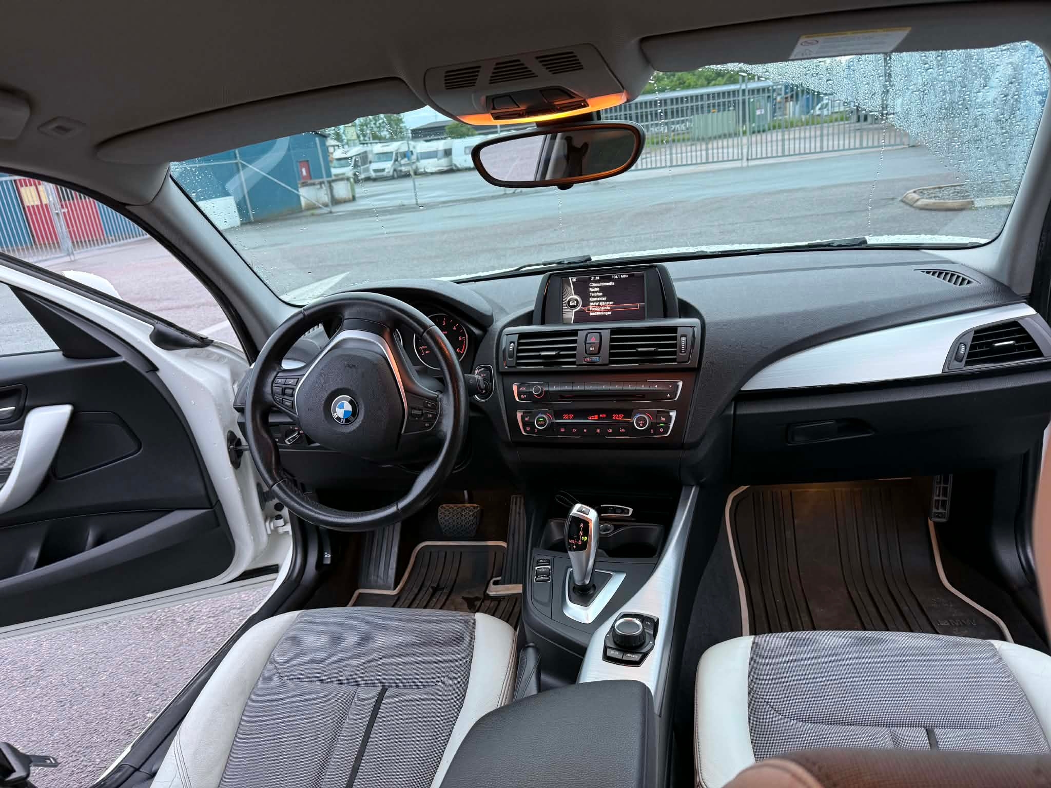 BMW 118 d 5-dörrars Steptronic 2012, bild 5/10