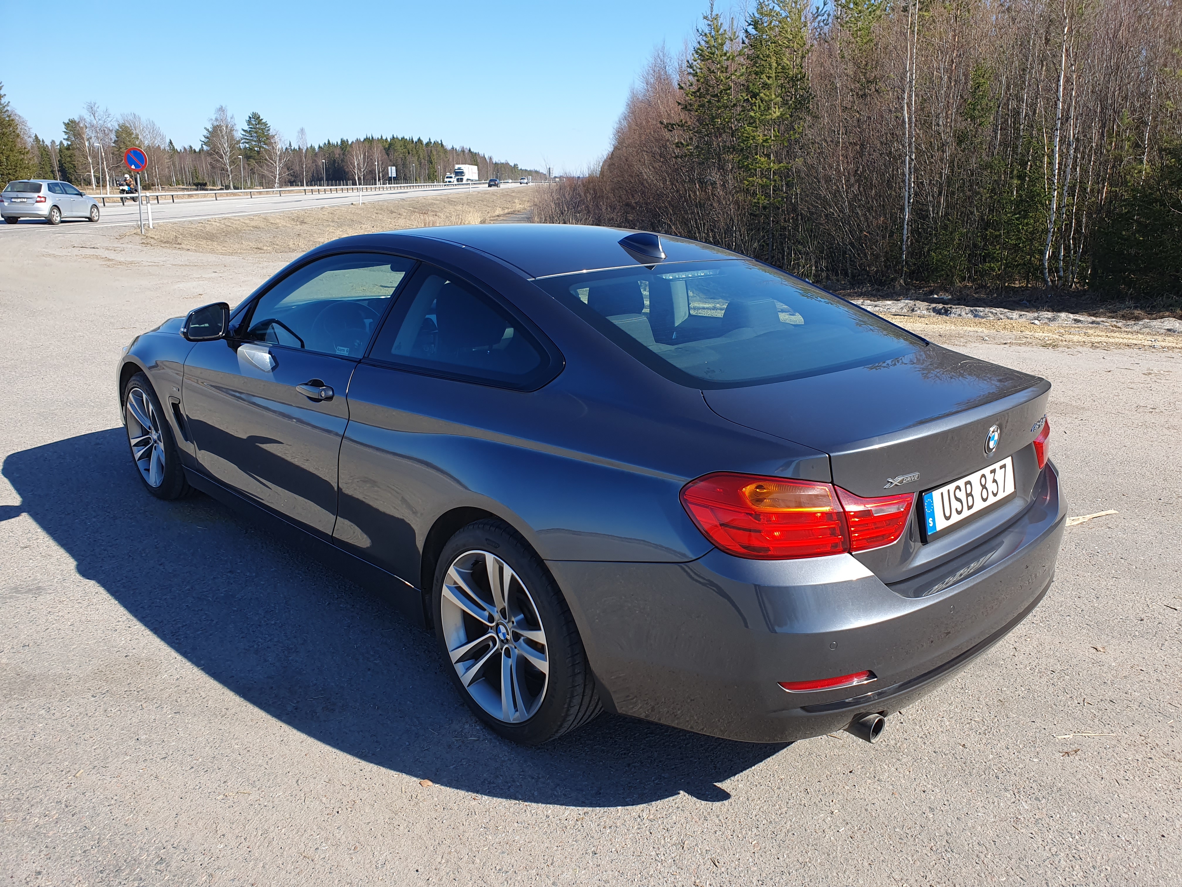 BMW 420 d Coupe xDrive Steptronic ... 2014, bild 2/5