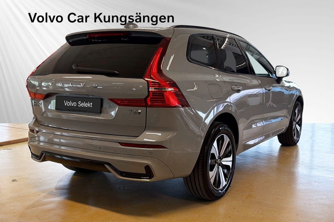 Volvo XC60 T6 Plus Dark Edition 2025, bild 5/10